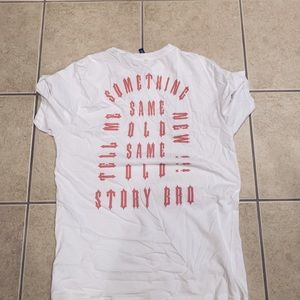 “tell me something new” short sleeve